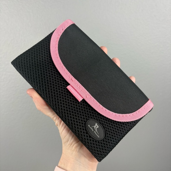 Buddy Pouch Magnetic Phone & Essentials Holder - Picture 2 of 7